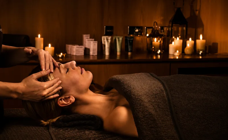 Relaxing spa massage treatment at North Lakes Hotel and Spa, Penrith